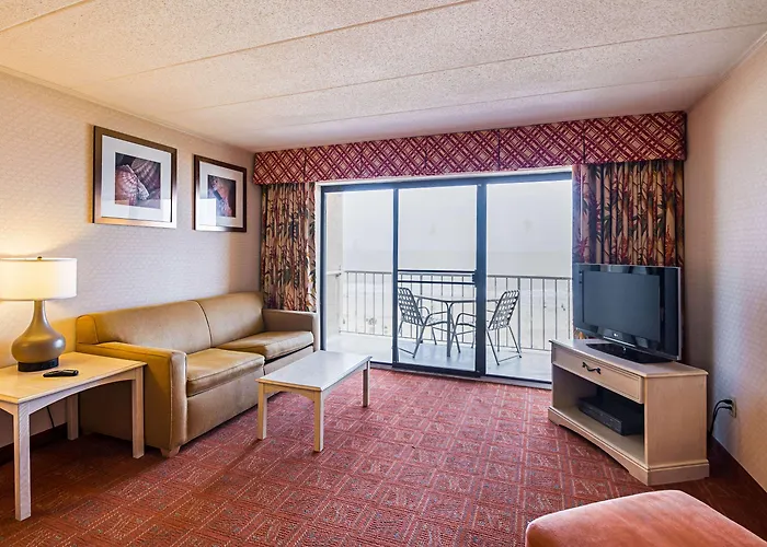 Inn Quality Oceanfront 4*