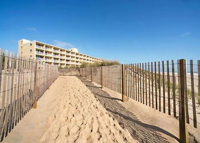 Quality Oceanfront Inn 4*