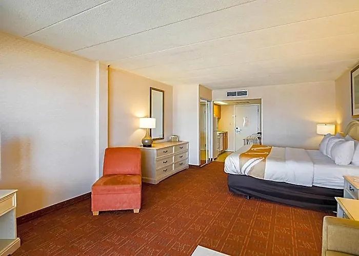 Quality Oceanfront 4*