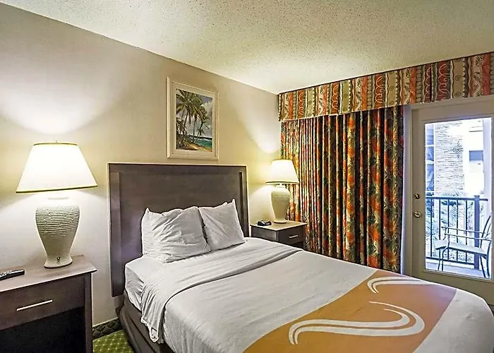 Inn Quality Oceanfront 4*