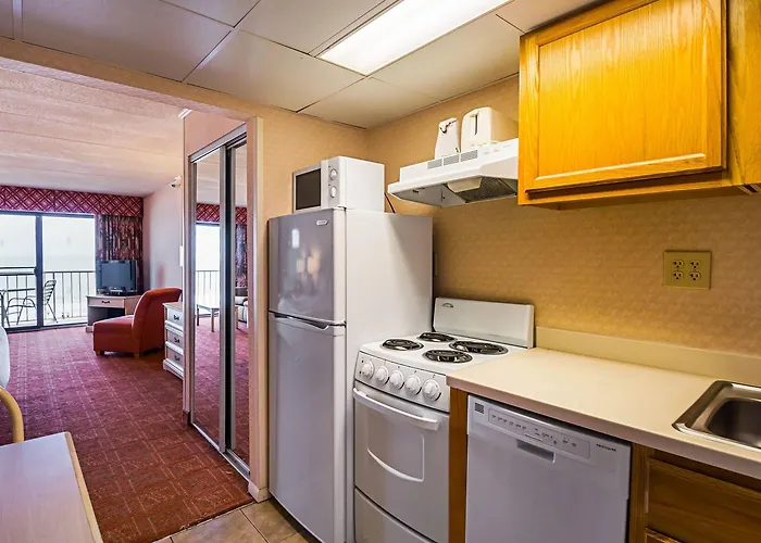 Quality Oceanfront Inn 4*